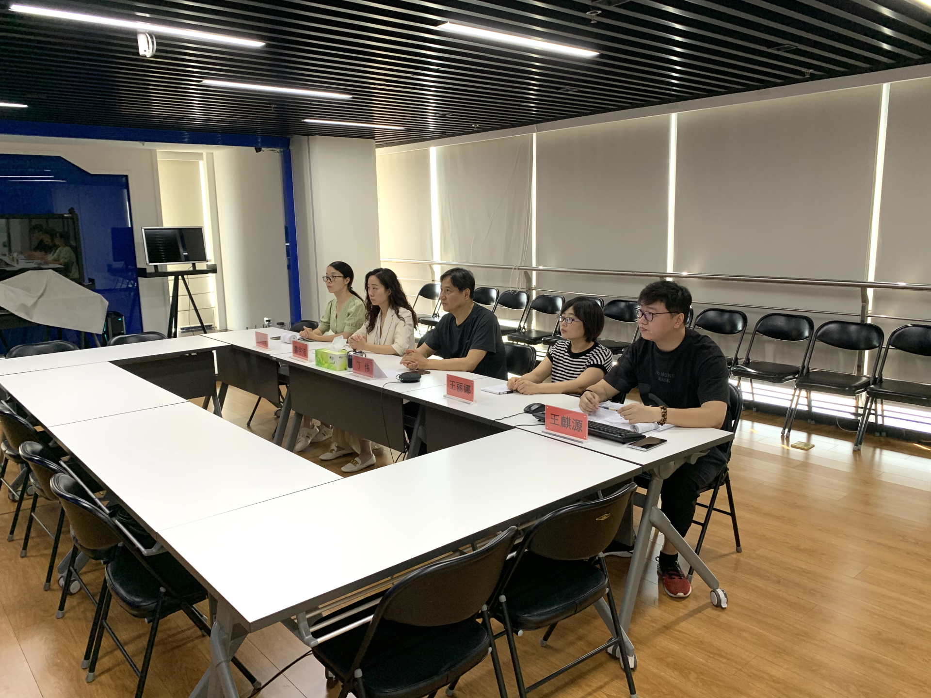 图片3.png 图片3.png